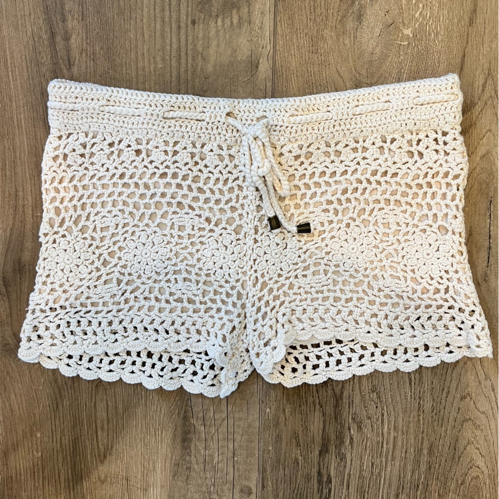 Forever 21 - Crochet shorts in size small
